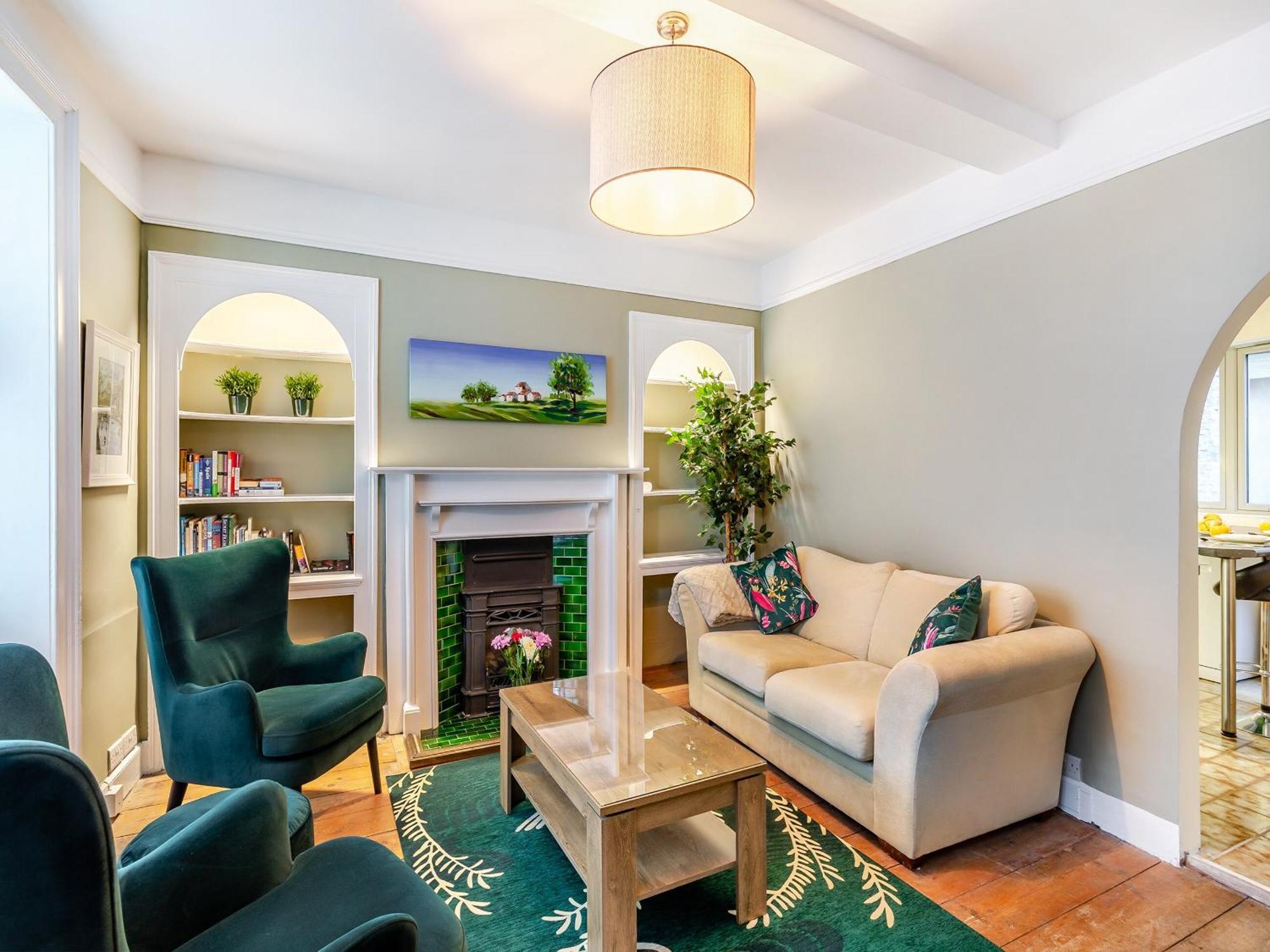 Castle Townhouse Holiday home *